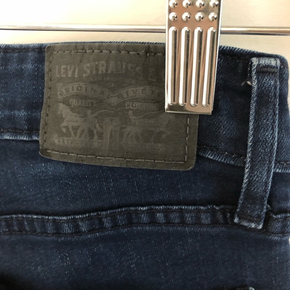 Raw Hem Levi’s 711 Skinny Jeans - Picture 6 of 10